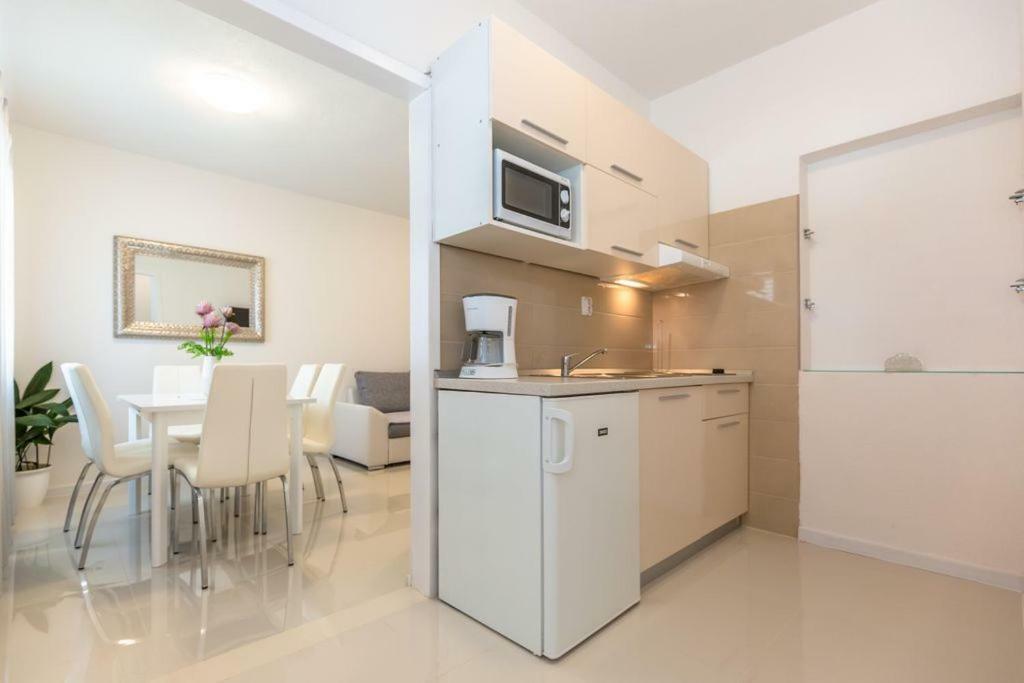 Tatijana Holiday Apartments Makarska Exterior foto