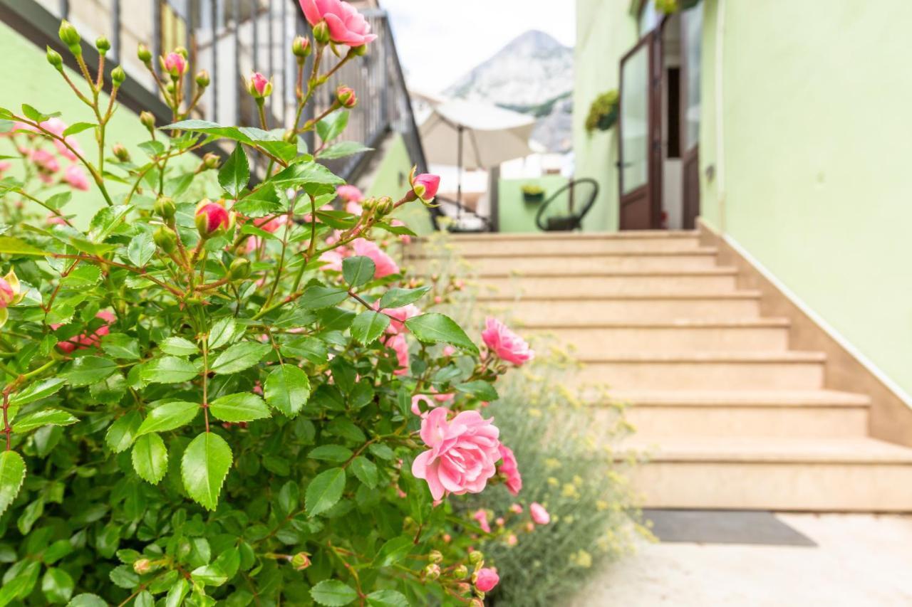 Tatijana Holiday Apartments Makarska Exterior foto